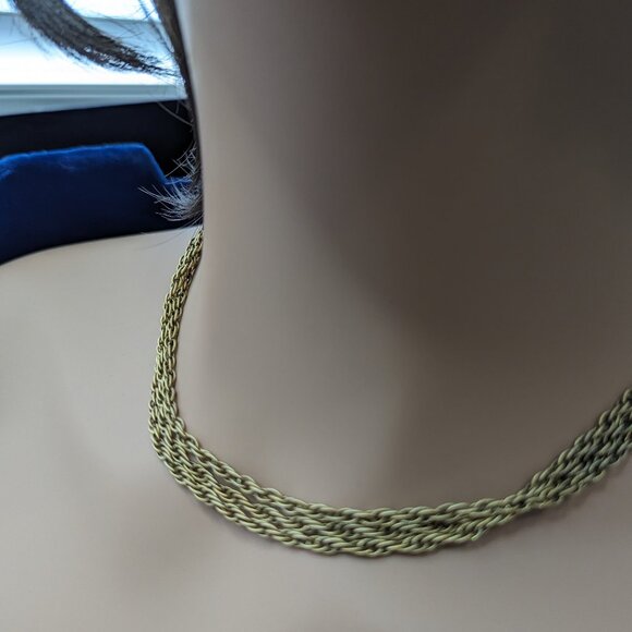 Anchor Serpent Weight Back Clasp Elegant Three Strand Necklace Gold Plated - Picture 4 of 10